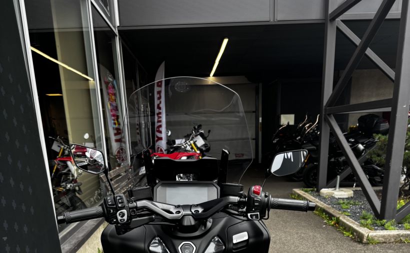 YAMAHA XP T-MAX 560 TECH MAX 6