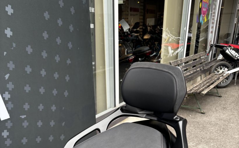 YAMAHA XP T-MAX 560 TECH MAX 13