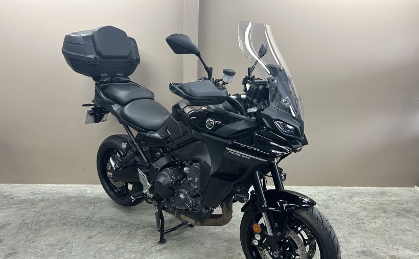 YAMAHA TRACER 9 2