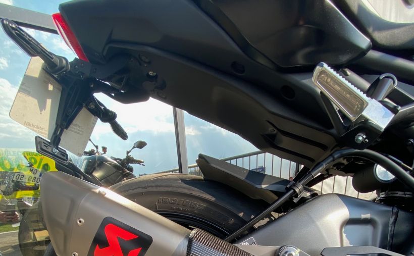 YAMAHA MT-10 4