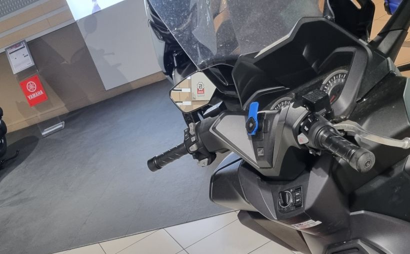 HONDA NSS FORZA 125 4