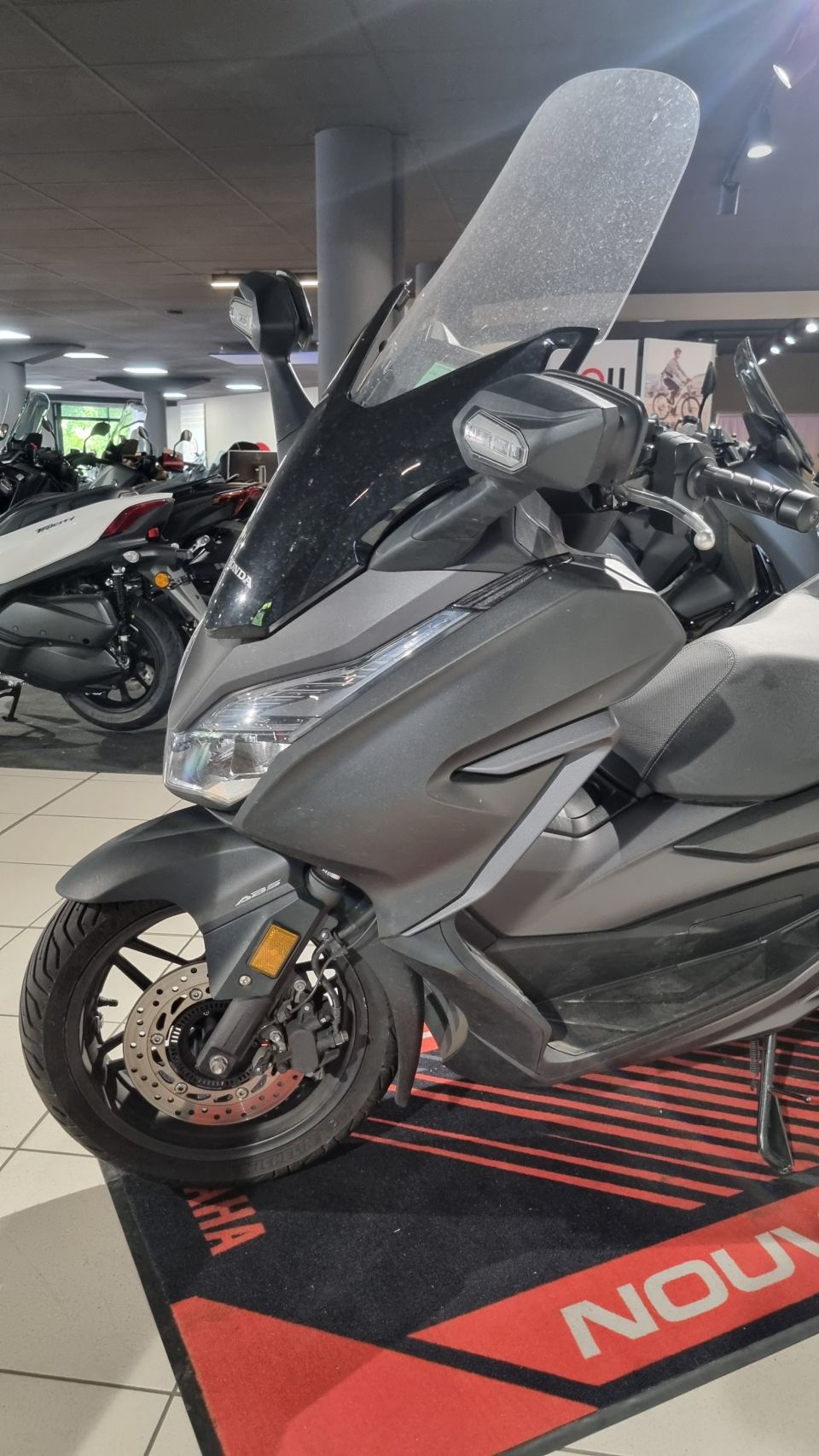 HONDA NSS FORZA 125 1