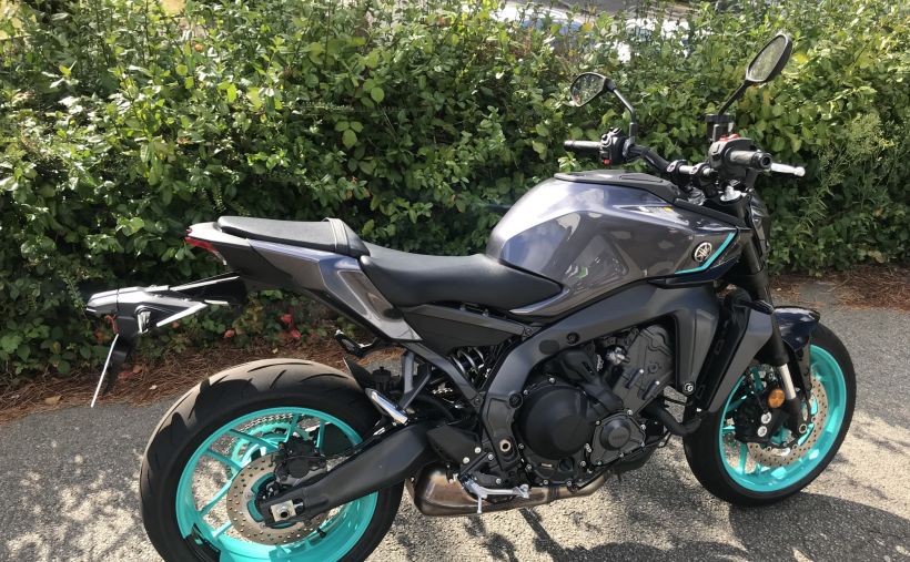 YAMAHA MT-09  Y-AMT 4