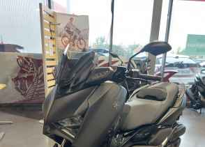 YAMAHA XMAX 125 - 2025