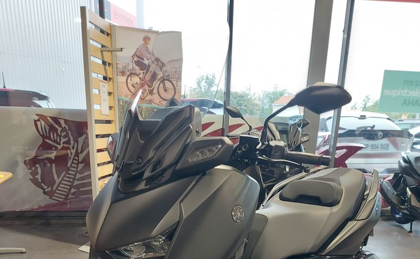 YAMAHA XMAX 125 0