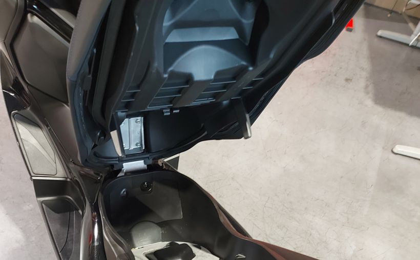 YAMAHA XMAX 125 3