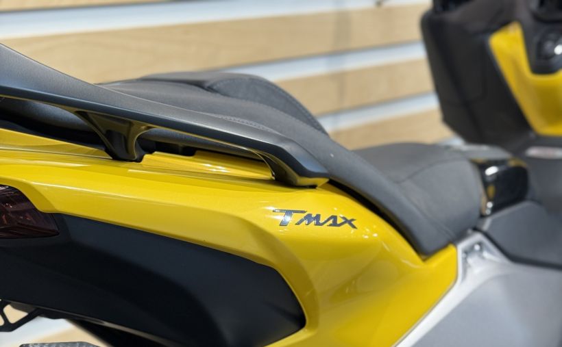 YAMAHA XP T-MAX 560 3