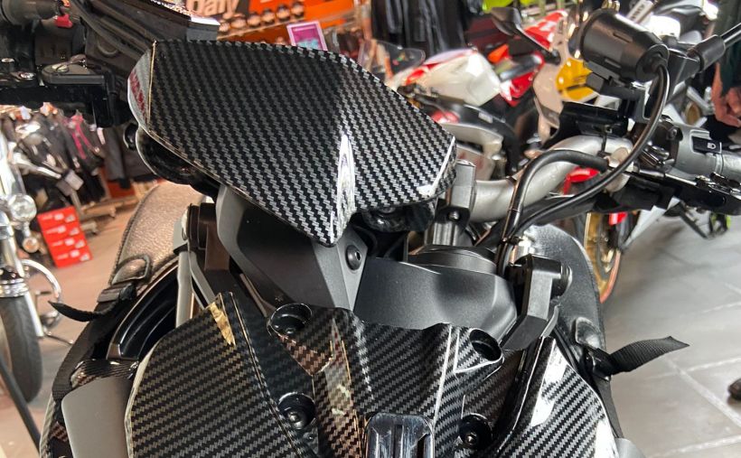 YAMAHA MT-09 7