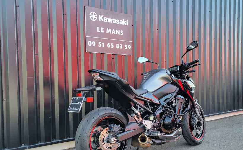 KAWASAKI Z 900 25