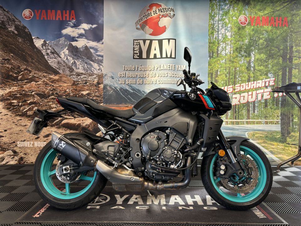 YAMAHA MT-10 0