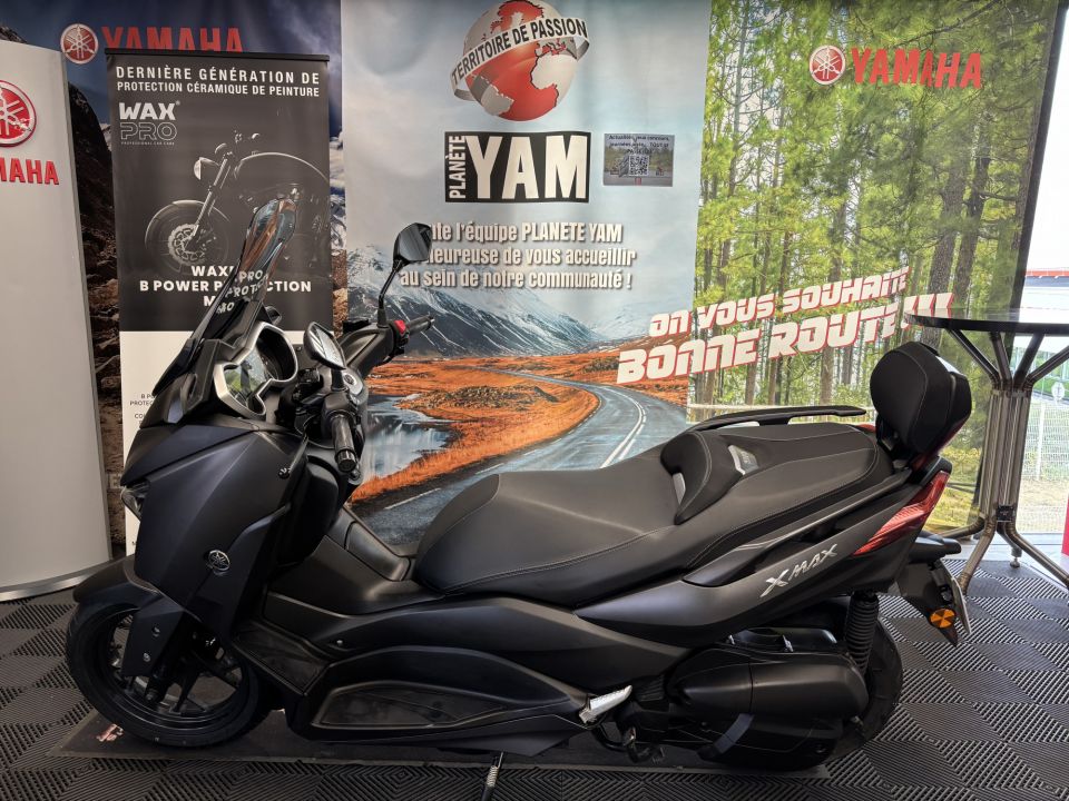 YAMAHA XMAX 125 5