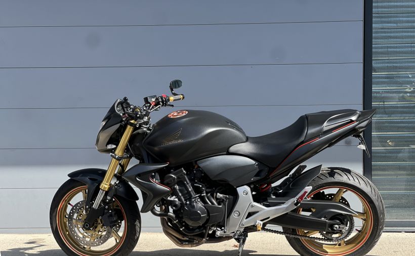 HONDA CB 600 F HORNET 3