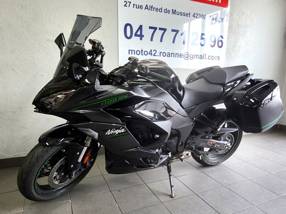 KAWASAKI NINJA 1000 SX TOURER 3