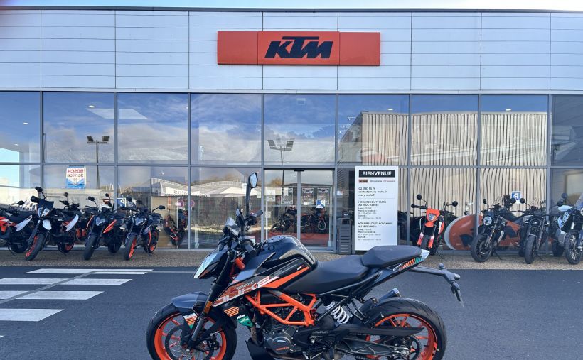 KTM 125 DUKE ABS 0