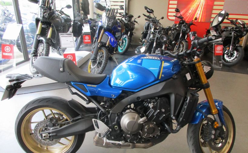 YAMAHA XSR 900 ABS 0