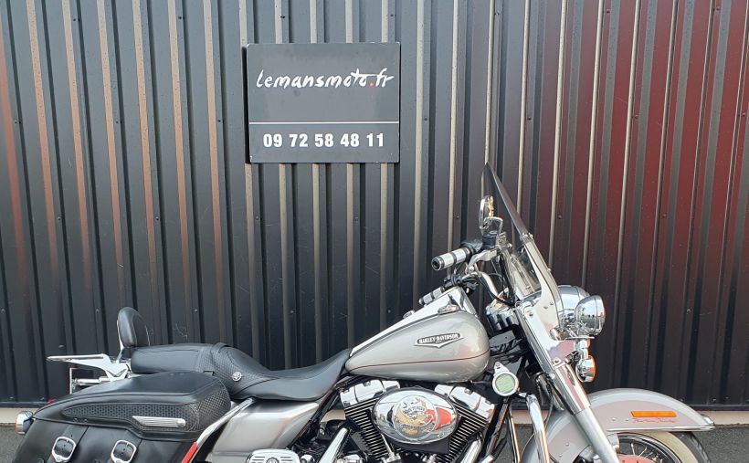 HARLEY-DAVIDSON TOURING ROAD KING 1584 CLASSIC 1