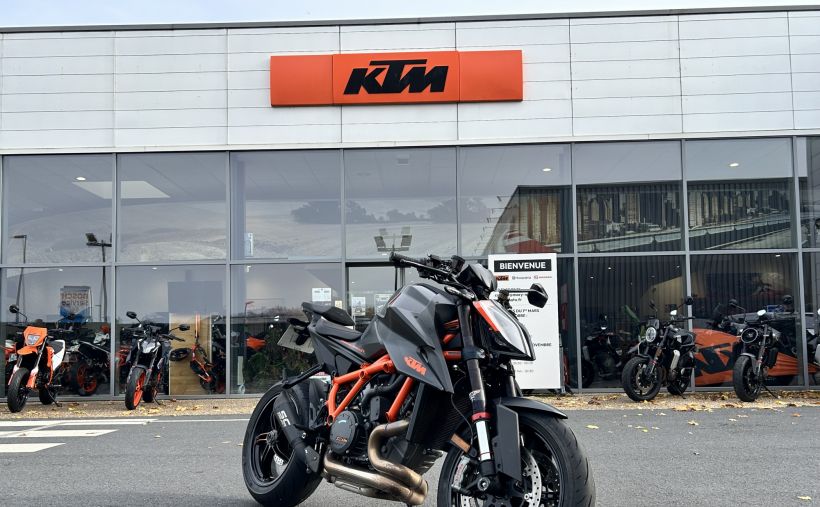 KTM 1290 SUPER DUKE R 13