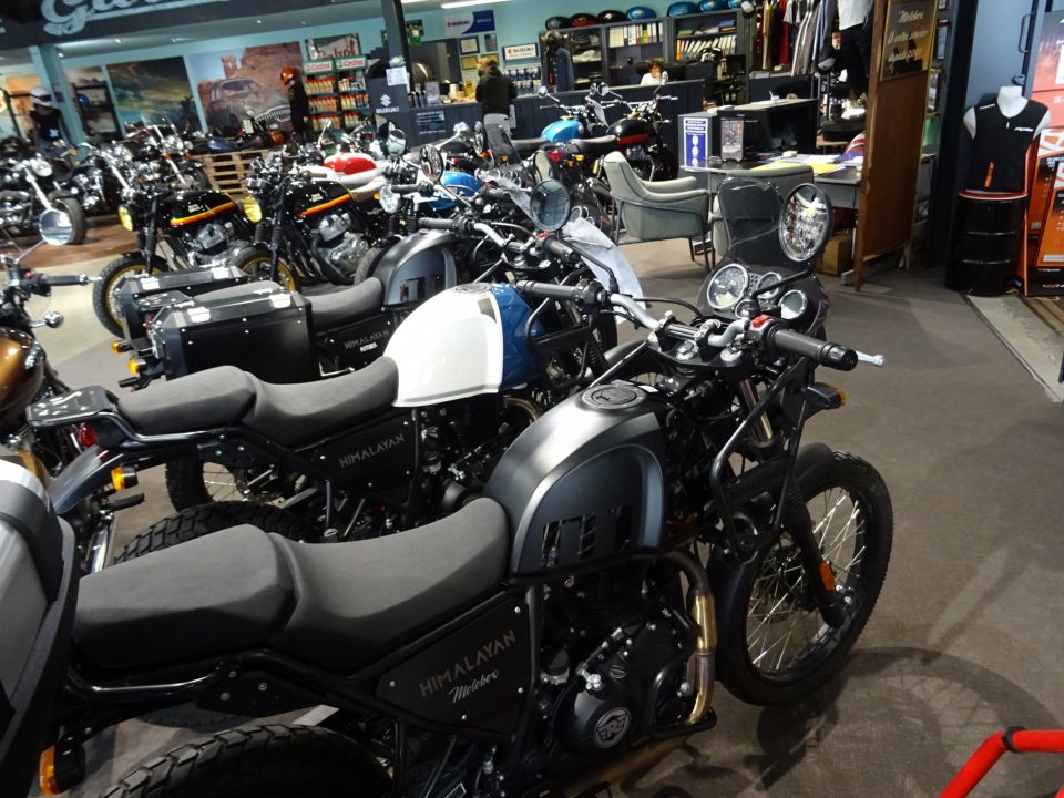 ROYAL ENFIELD HIMALAYAN 410 8