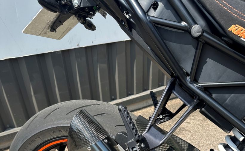 KTM 1290 SUPER DUKE R 3