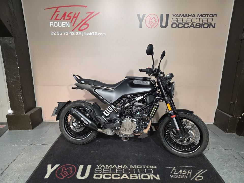 HUSQVARNA SVARTPILEN 125 ABS 0