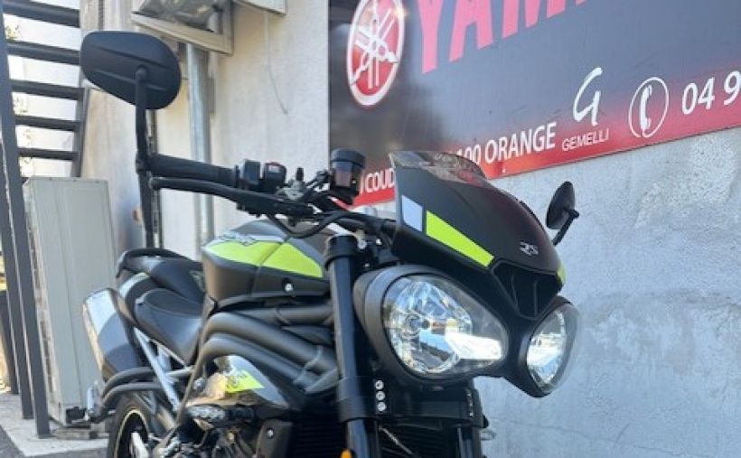 TRIUMPH SPEED TRIPLE 1050 RS 1