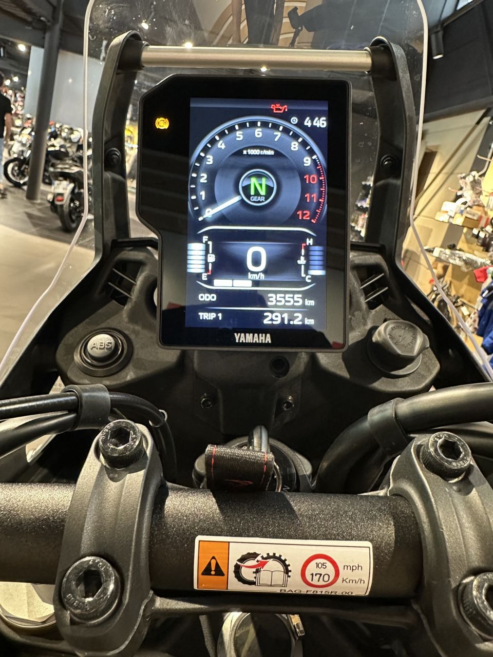 YAMAHA XTZ TENERE 700 3