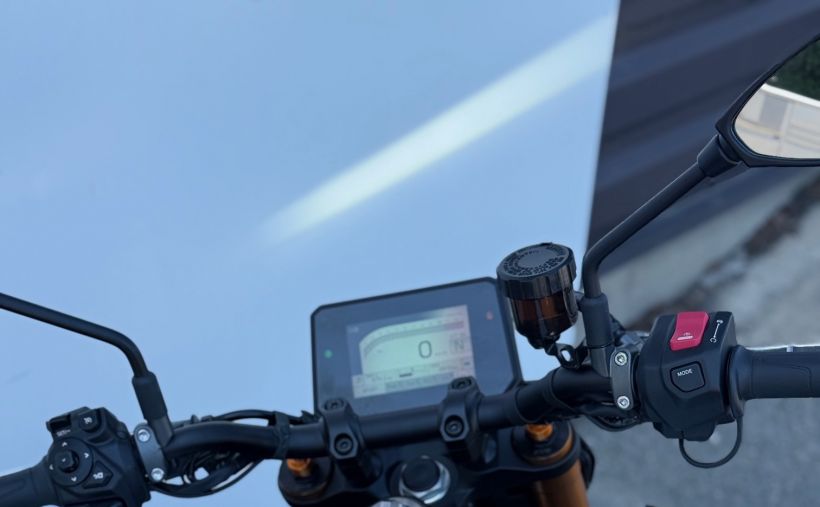YAMAHA MT-09 SP 7