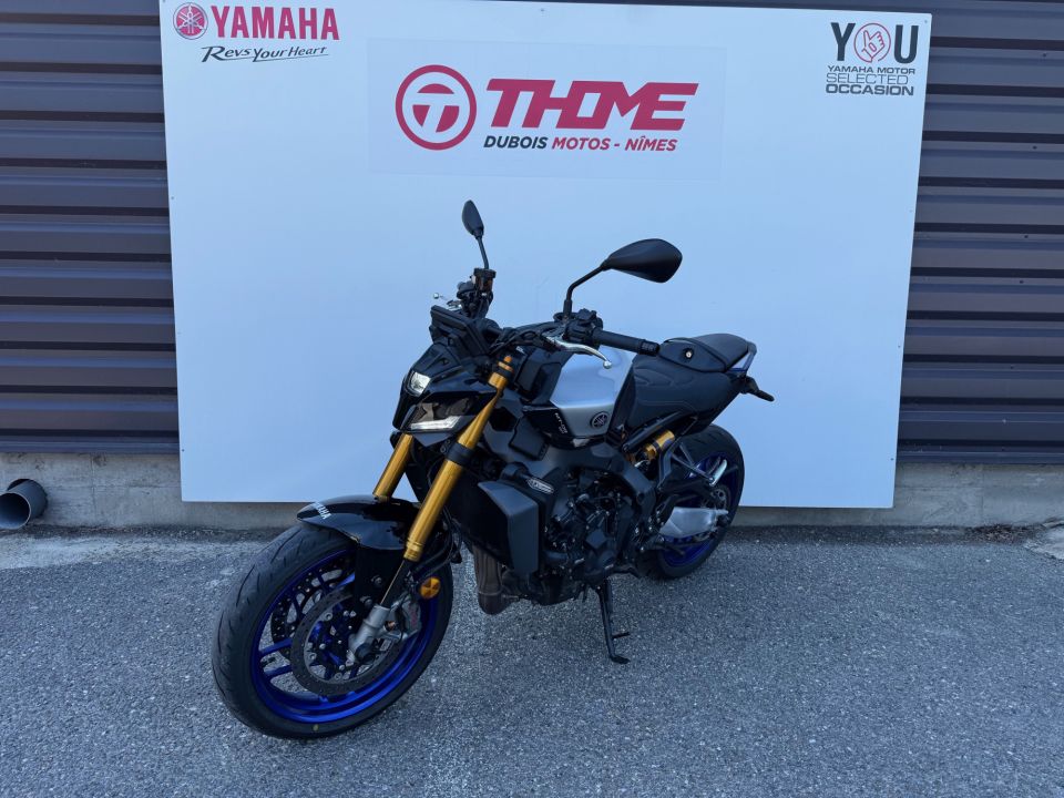 YAMAHA MT-09 SP 3