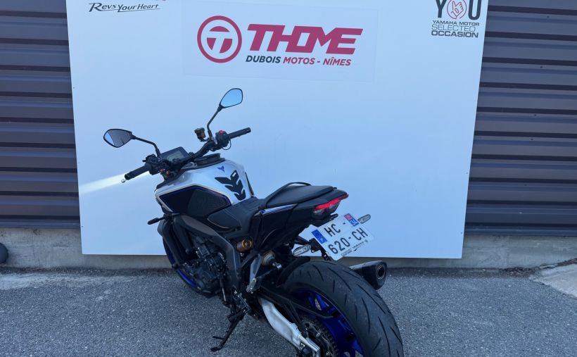 YAMAHA MT-09 SP 5