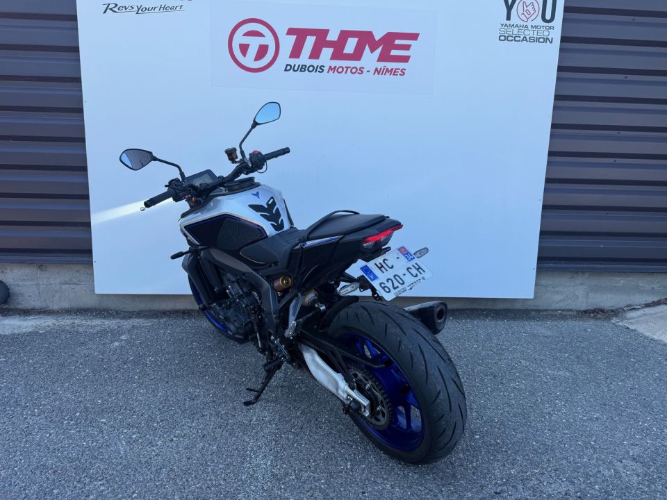 YAMAHA MT-09 SP 5
