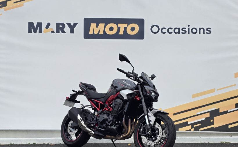 KAWASAKI Z 900 13