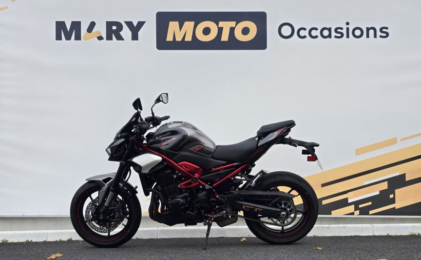 KAWASAKI Z 900 39