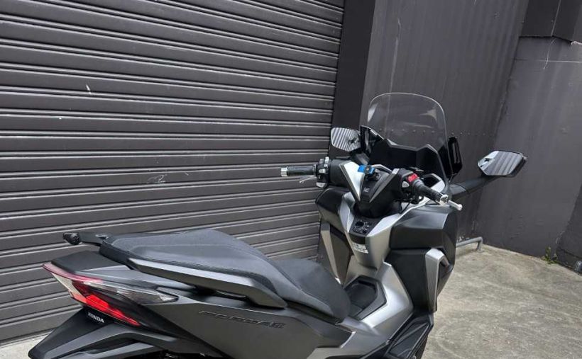 HONDA NSS FORZA 300 3