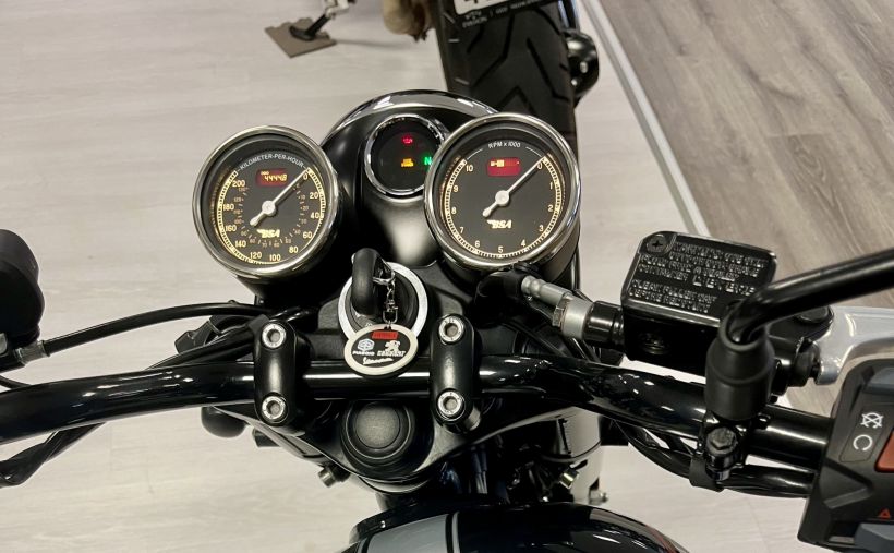 BSA GOLDSTAR 4