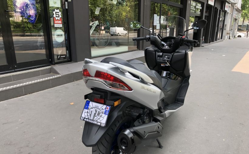 SUZUKI BURGMAN 400 2