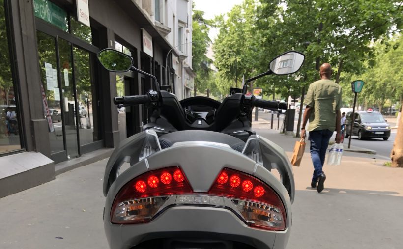 SUZUKI BURGMAN 400 3