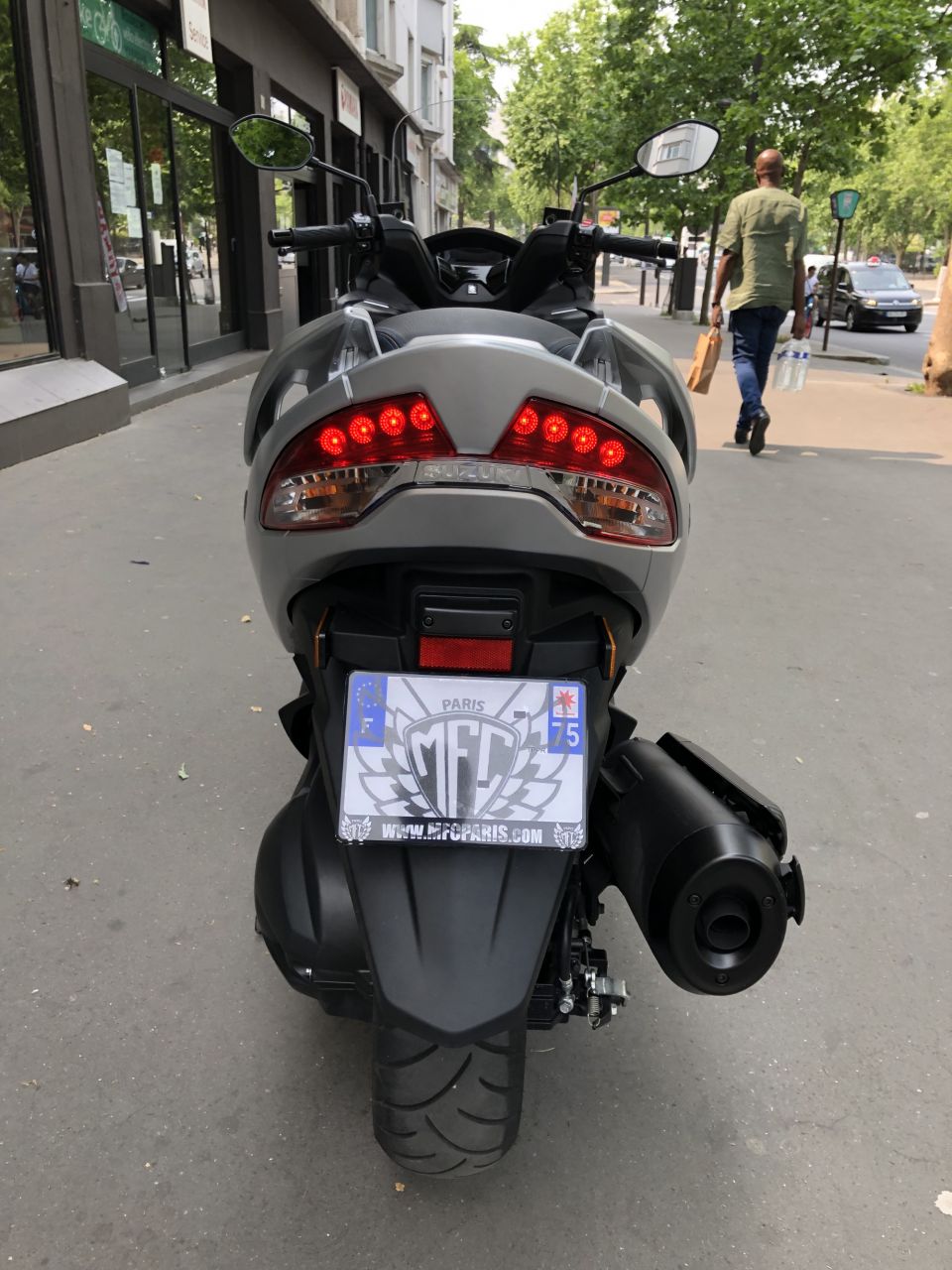 SUZUKI BURGMAN 400 15