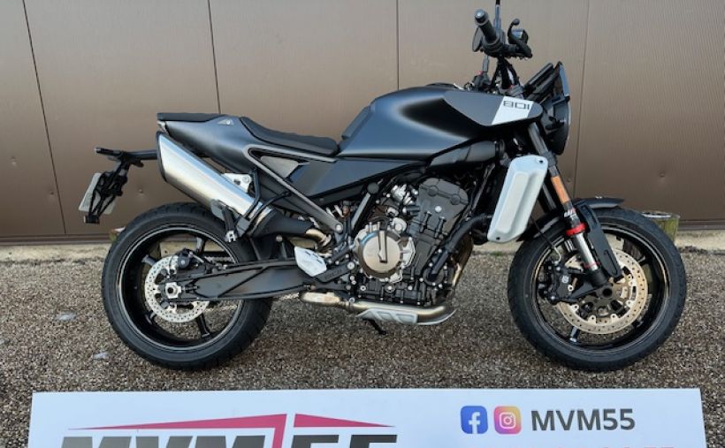 HUSQVARNA SVARTPILEN 801 0