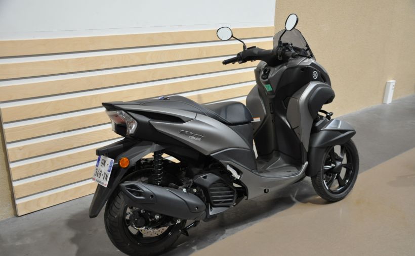 YAMAHA TRICITY 125 3