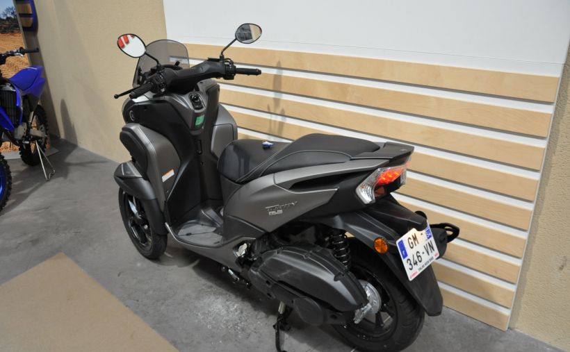 YAMAHA TRICITY 125 12