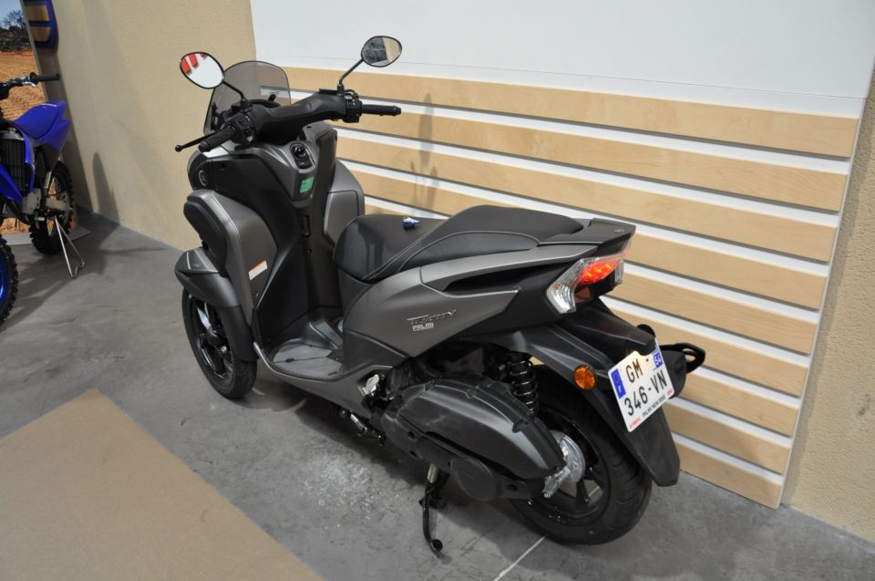 YAMAHA TRICITY 125 12