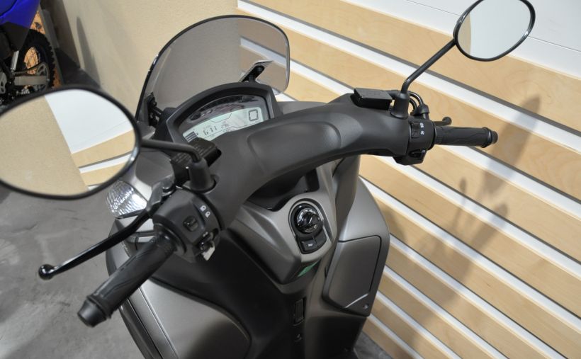 YAMAHA TRICITY 125 13
