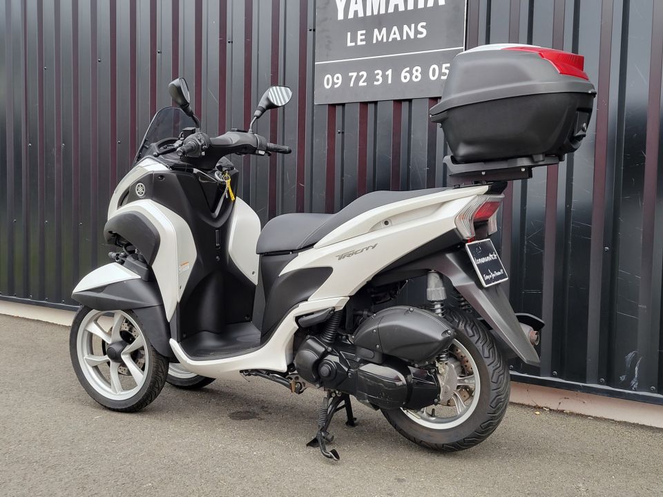 YAMAHA TRICITY 125 10