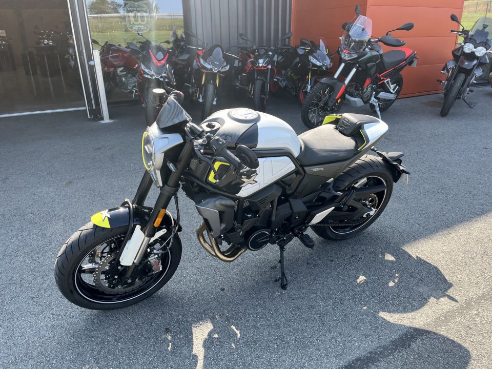 CF MOTO Cl 700-x sport 15