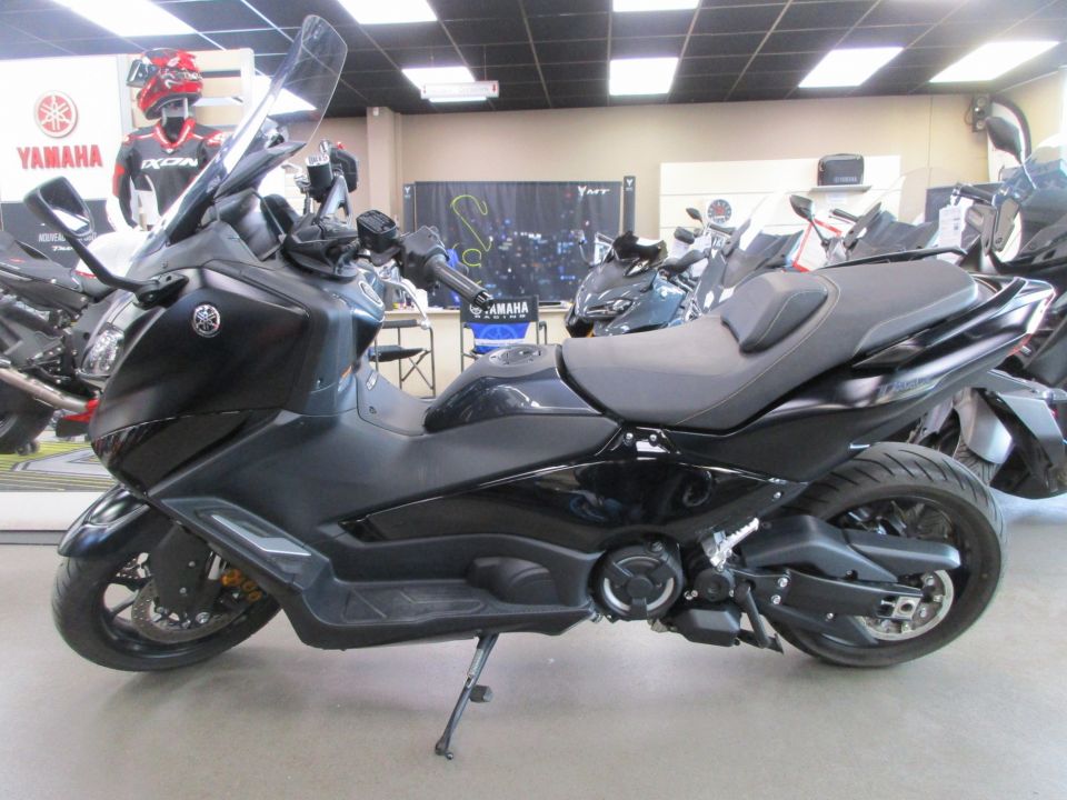 YAMAHA XP T-MAX 560 TECH MAX 2