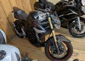SUZUKI GSR 750 - 2014