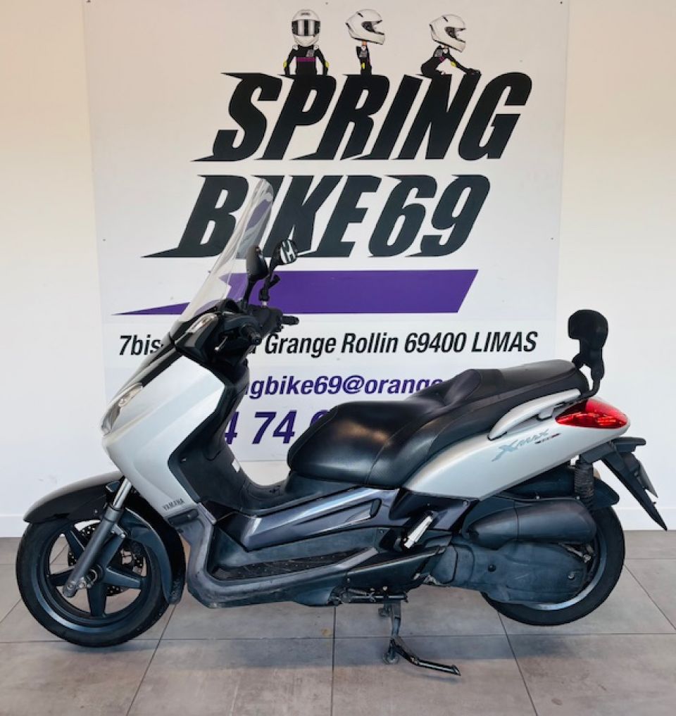 YAMAHA XMAX 125 0