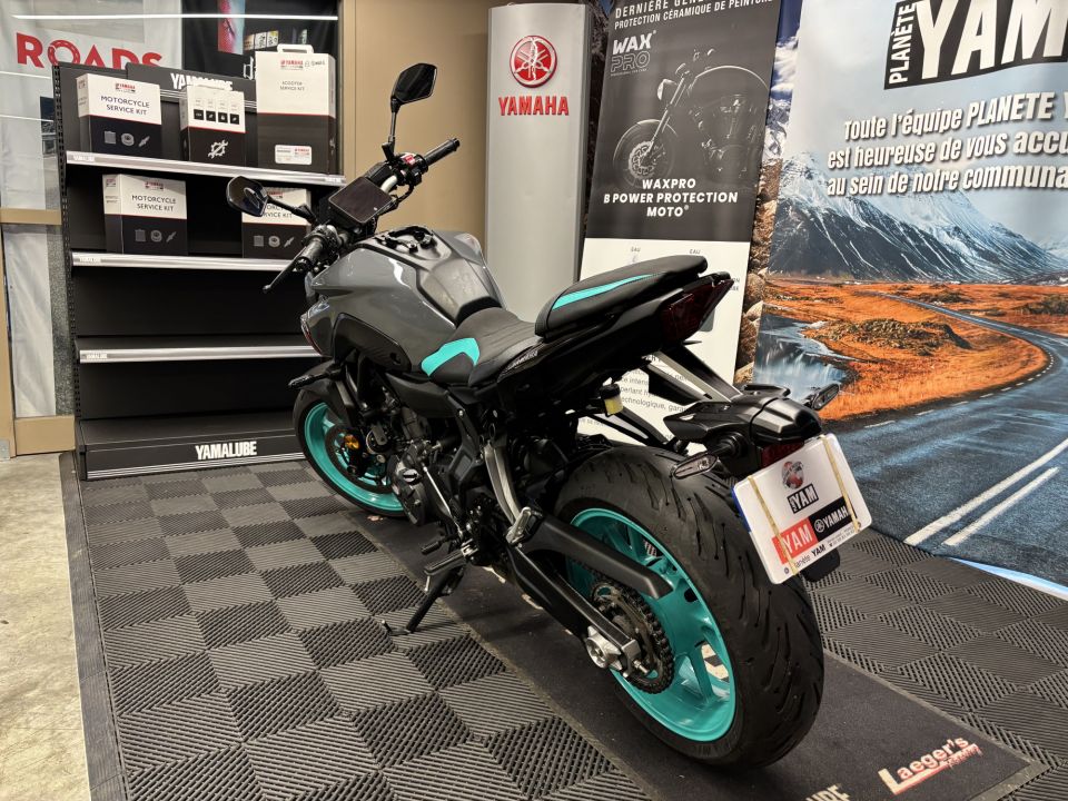 YAMAHA MT-07 (47.5CV) 7