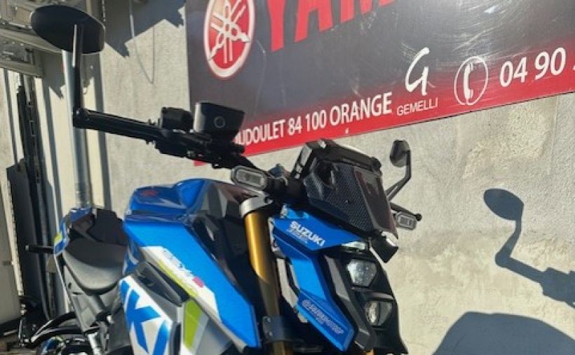 SUZUKI GSX-S 1000 1