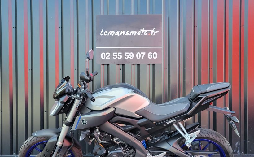 YAMAHA MT-125 0